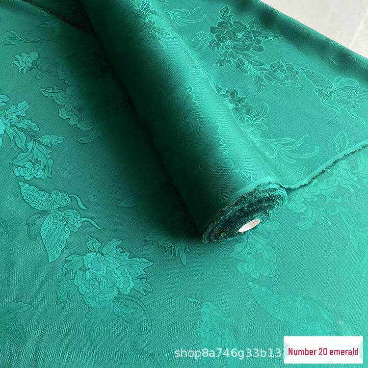 Žakárová látka Hanfu Qipao s otevřeným vzorem Motýli a pivoňky - 100% morušové hedvábí