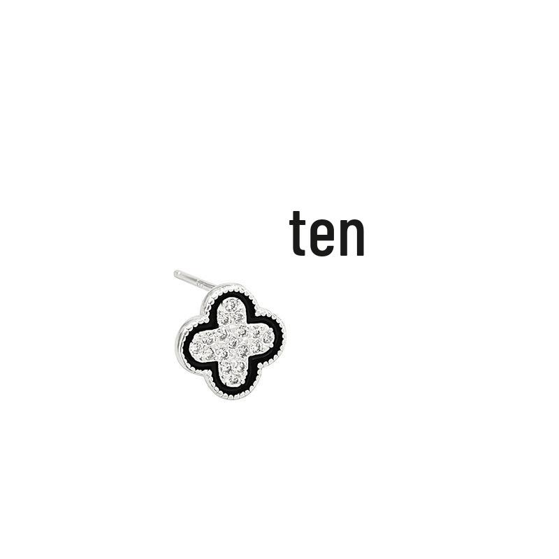925 Sterling Silver Four-Leaf Clover Stud Earrings - Elegant, Simple, and Luxurious Design for Women.