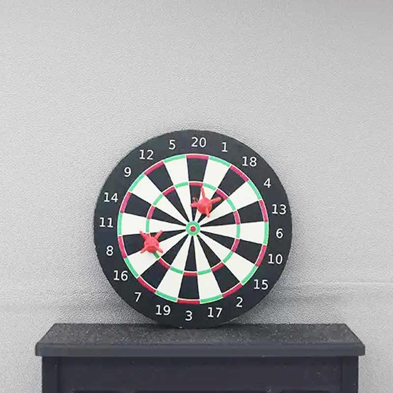 1Set Miniature Maison de Poupée Jeu de Fléchettes Fléchettes Set de Jeu Jouer Maison de Poupée Miniatures Accessoires Décoration Maison Jouet Faire Semblant