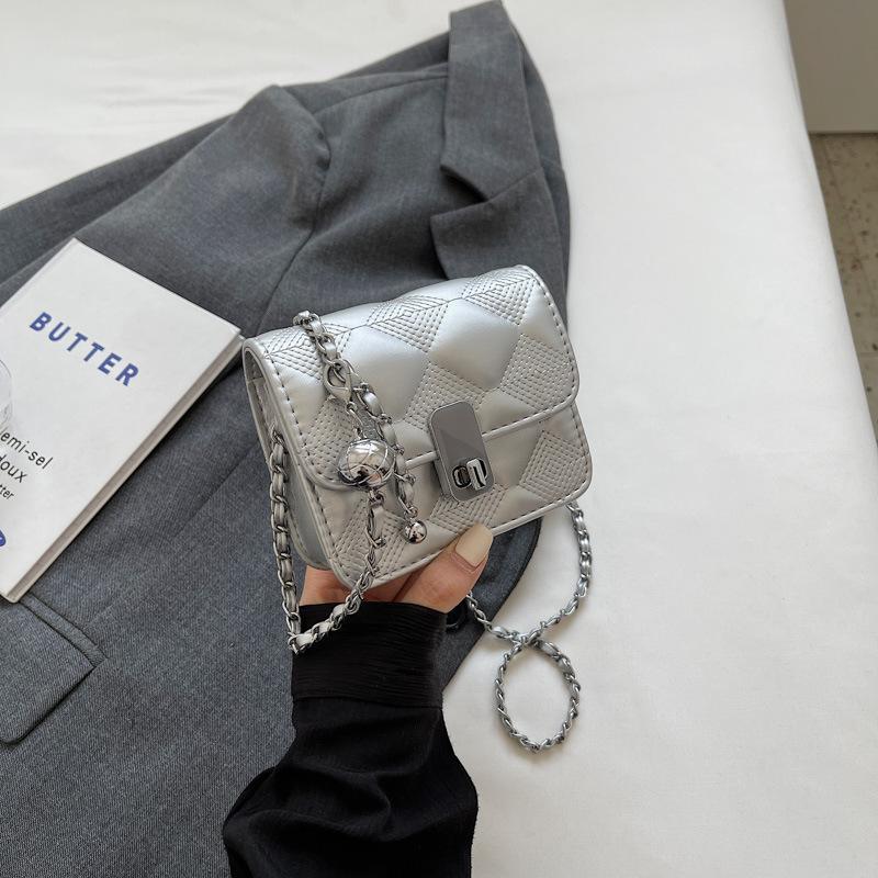 Small Bag Women's New Fashion High-end Fashion Diamond Shoulder Bag Chain Messenger Bag Small Square Bag