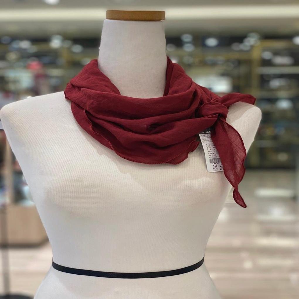 MJ Arnaldo Basini Solid Triangle S Scarf (ABFS-20731)