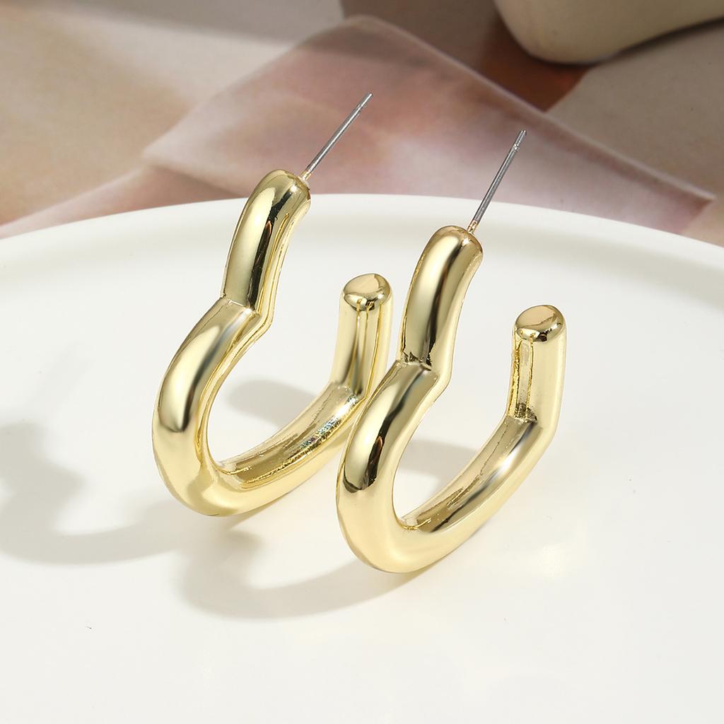 Exaggerated Three Gold Ball Pendant Earrings Female Niche Light Luxury Ins Acrylic Long Section Three Round Ball Ear Buckle Trendy Earrings 2025