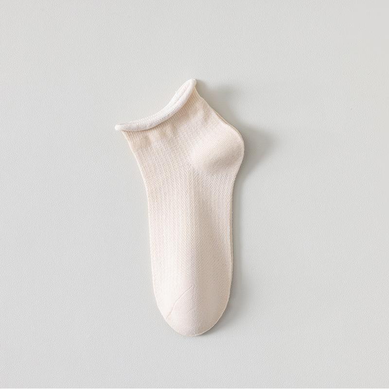 

Женские летние тонкие модные носки-подследники однотонные с контрастной окантовкой 1 pair бежевый