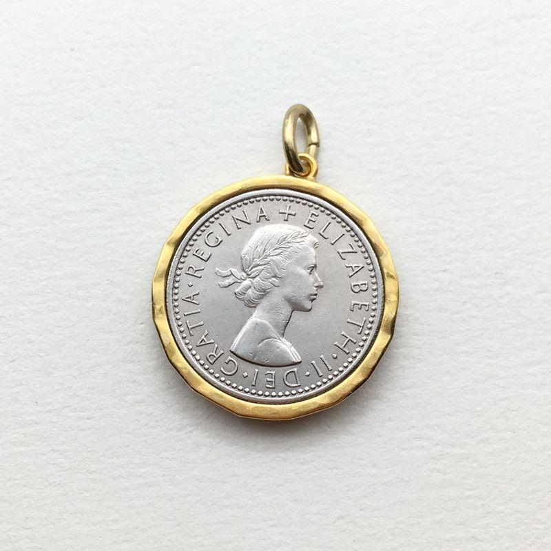 

Нишевый стиль Шестипенсовая окантовка Портрет Золотая и серебряная монета Single pendant without chain