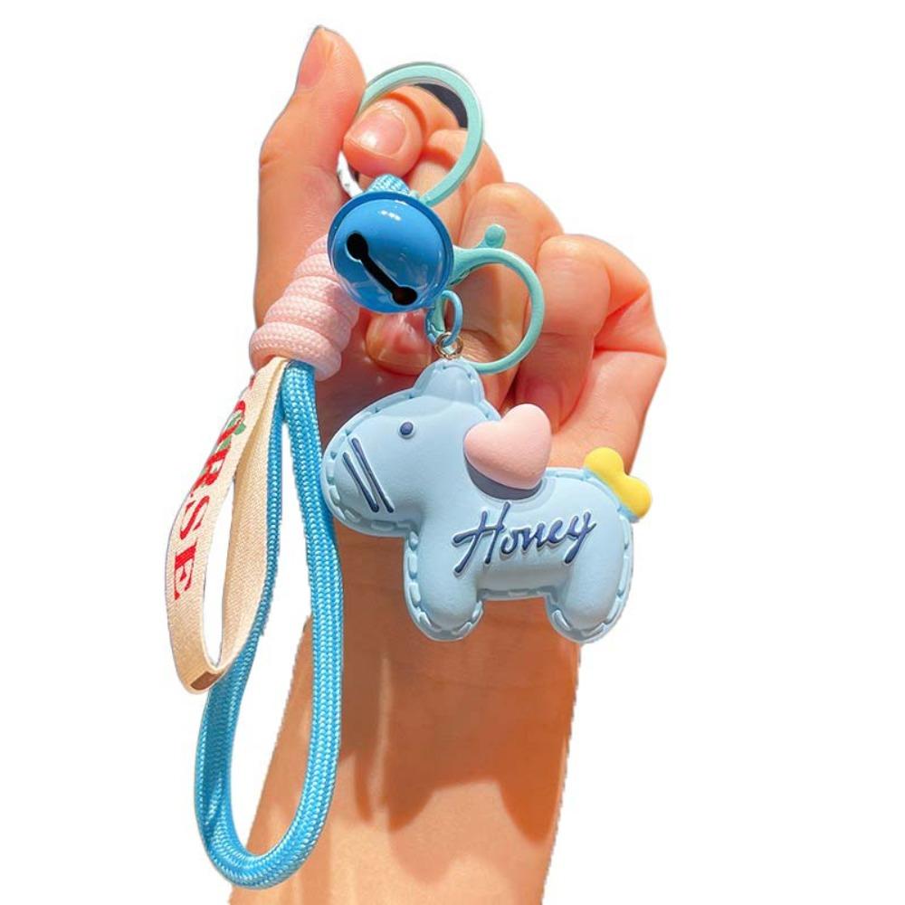 Pony Schlüsselanhänger aus Harz im Cartoon-Stil Realistische Pferdeanhänger aus Harz Heim-Büro-Dekor