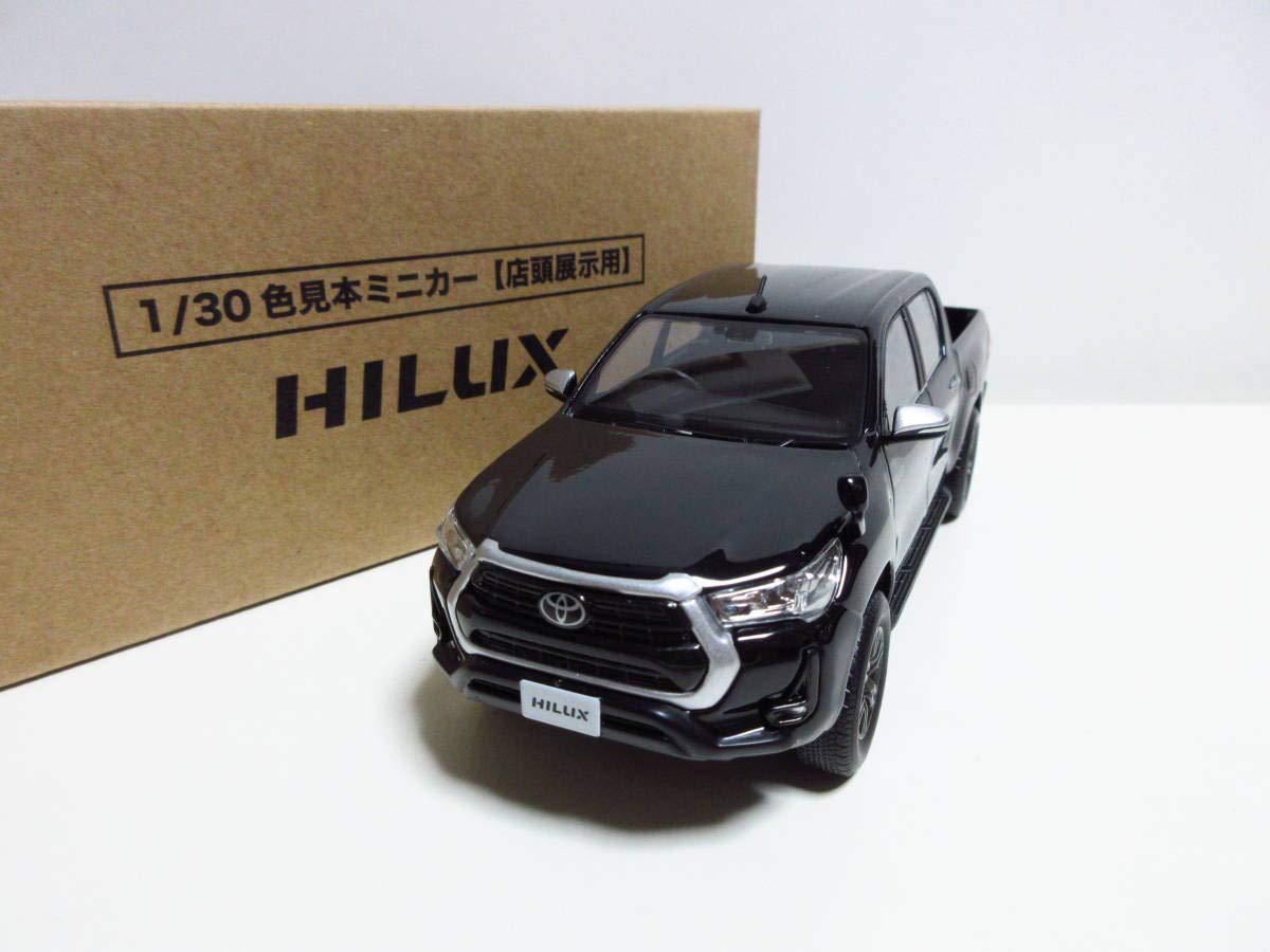 

Toyota New Hilux HILUX Late 2020 Not for Sale Color Sample Minicar Attitude Black Mica 1/30 чорний