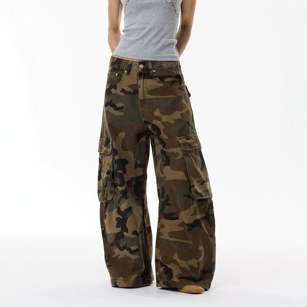 Tuta da uomo retrò mimetica scimitarra jeans a gamba larga, pantaloni lunghi moda da uomo lavati con tasche, in stock