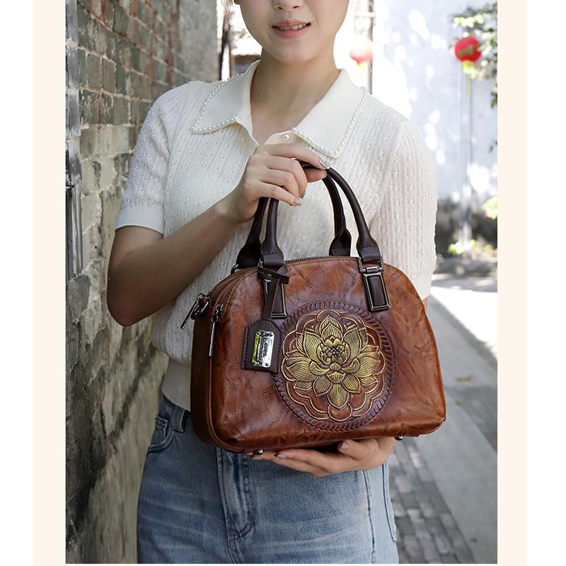 Vintage Chinese Style Shoulder Crossbody Bags for Women Embossing Print Tote Bags Large Capacity Multi-Pocket Soft Handbags