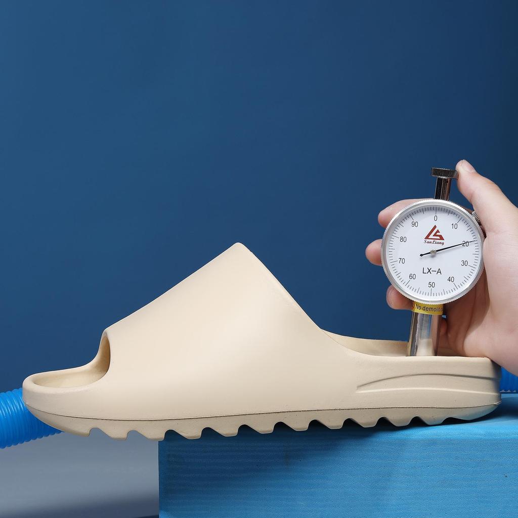 Men's Coconut Ripe Sandals: Summer Outdoor Non-Slip Thick Sole Beach Slippers for Couples