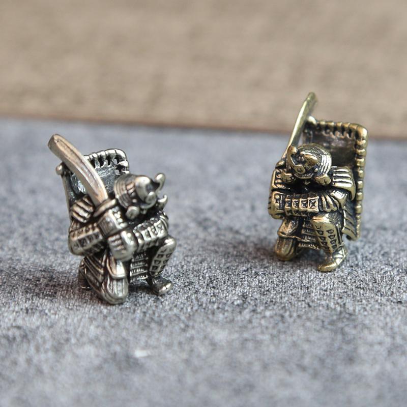 Spada Larga Giapponese Samurai EDC Ottone Coltello Perline Cordino Ciondoli Strumento da Esterno Fai da Te Paracord Braccialetti Intrecciati Charms Accessori