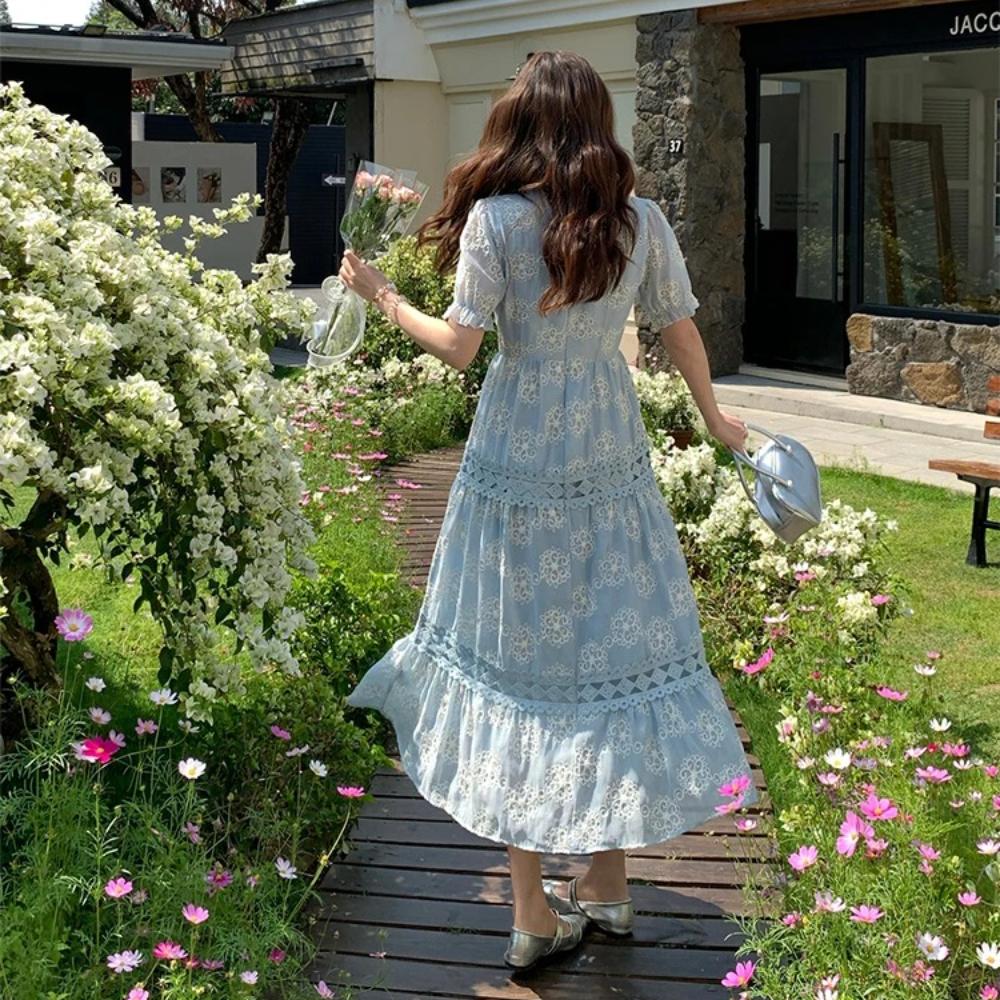 New Summer Fashionable Floral Embroidered Patchwork V-Neck Short-Sleeve Fitted Slimming Midi Dress Women's Holiday Vestidos
