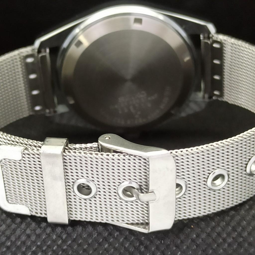 REFURBISHED VINTAGE SEIKO 5 AUTOMATIC JAPAN MENS DAY/DATE BLACK WATCH a266370-2 Quantityseikoa266370