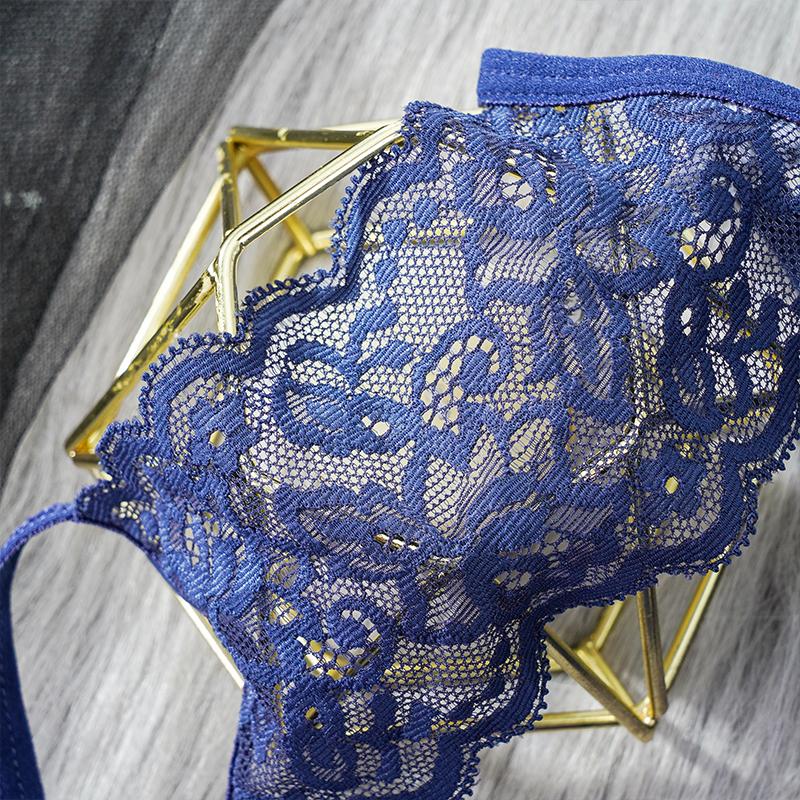 Women's Hollow Open Crotch Panties Bow Lace Erotic Pants Sexy Lingerie Underpants