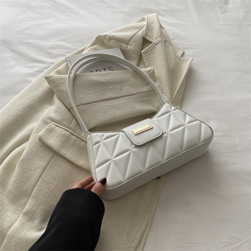 Fashionable Simple Crossbody Bag In Classic Colors For Everyday Use And Style