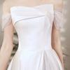 French Light Wedding Dress Satin Toast Dress Bride Wedding White Evening Dress Banquet One-word Shoulder Simple Temperament Travel Photography
