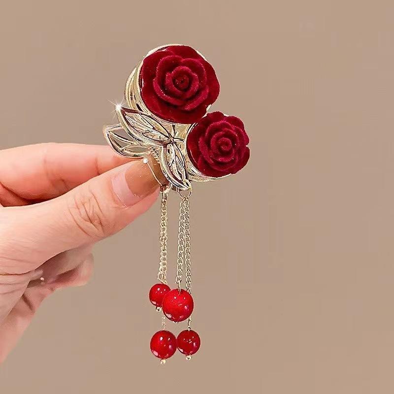 Red rose, pearl, tassel, small claw clip, half pierced top clip, high ponytail clip, white lotus claw clip