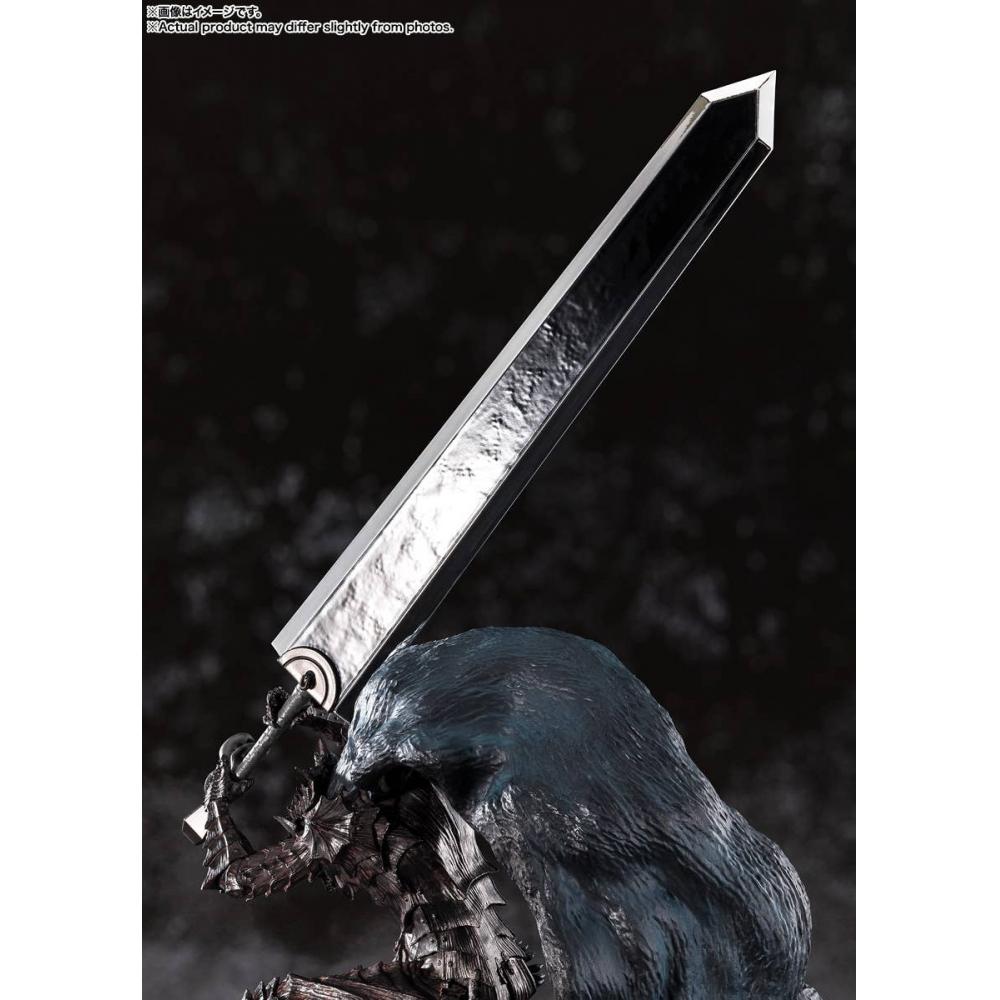 Berserk Figuarts Zero Touche Metallique Guts  Berserker Armor 