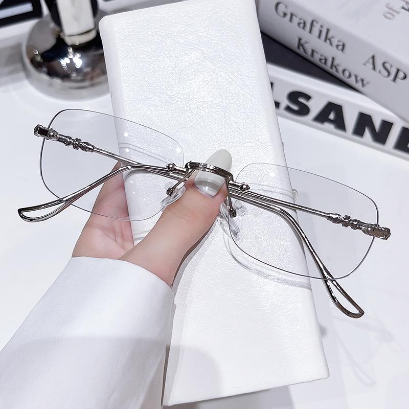 Korean Rimless Matte Lens Photochromic Anti-Blue Light Fashion Reading Glasses