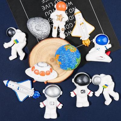 Astronaut Resin Phone Case Ornament & DIY Accessory Kit