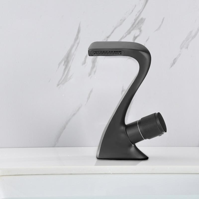 

Tuqiu латунные смесители для раковины современный смеситель для ванной комнаты латунный серый смеситель для раковины кран для умывальника элегантный кран для ванной комнаты чёрный