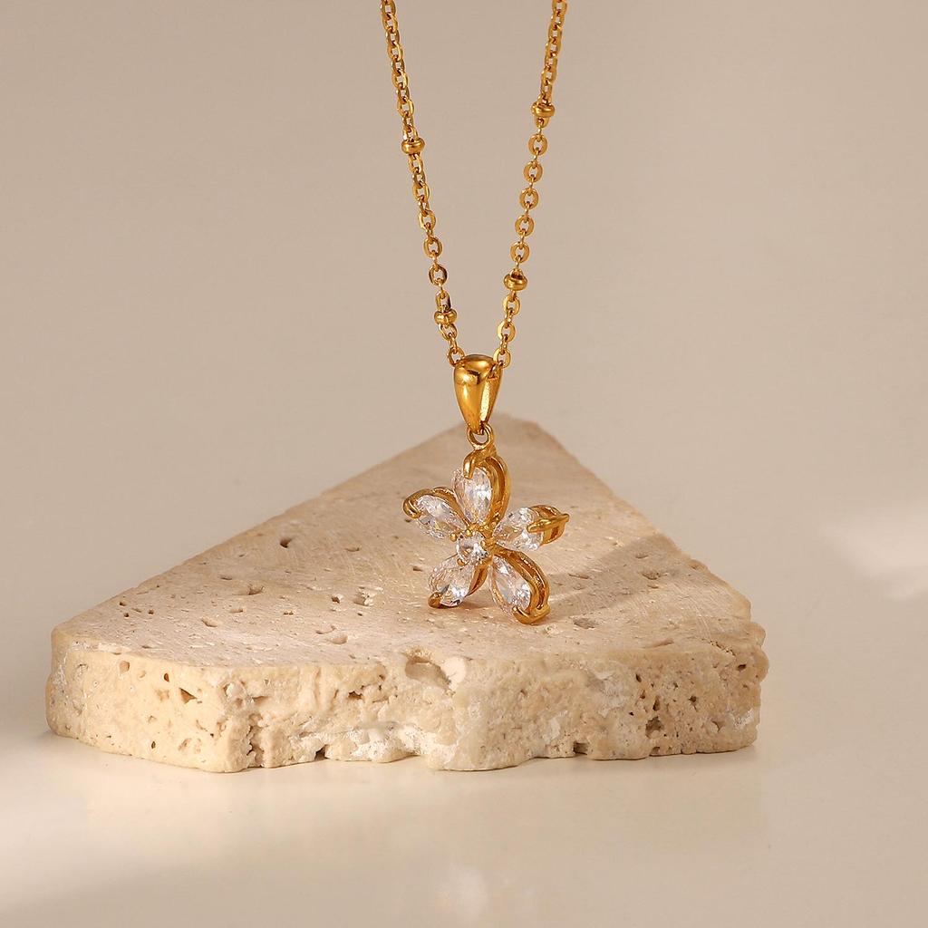 INS New Flower Necklace: 18K Gold-Plated Stainless Steel with 16mm White Zircon Five-Petal Flower Pendant for Women
