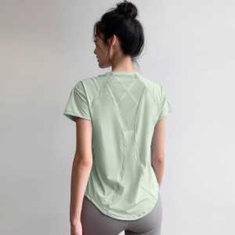Women's White Curved Hem Workout T-Shirt Short Sleeve Casual Athletic Top