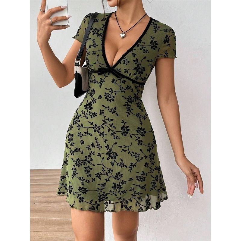 European and American Sexy V-neck Floral Short Sleeve Dress Slim Fit A Word Short Dress Sexy Floral Mini Dress