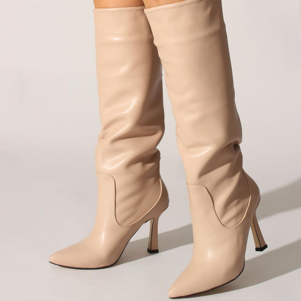 

Бежевые кожаные женские ботинки 36 бежевый