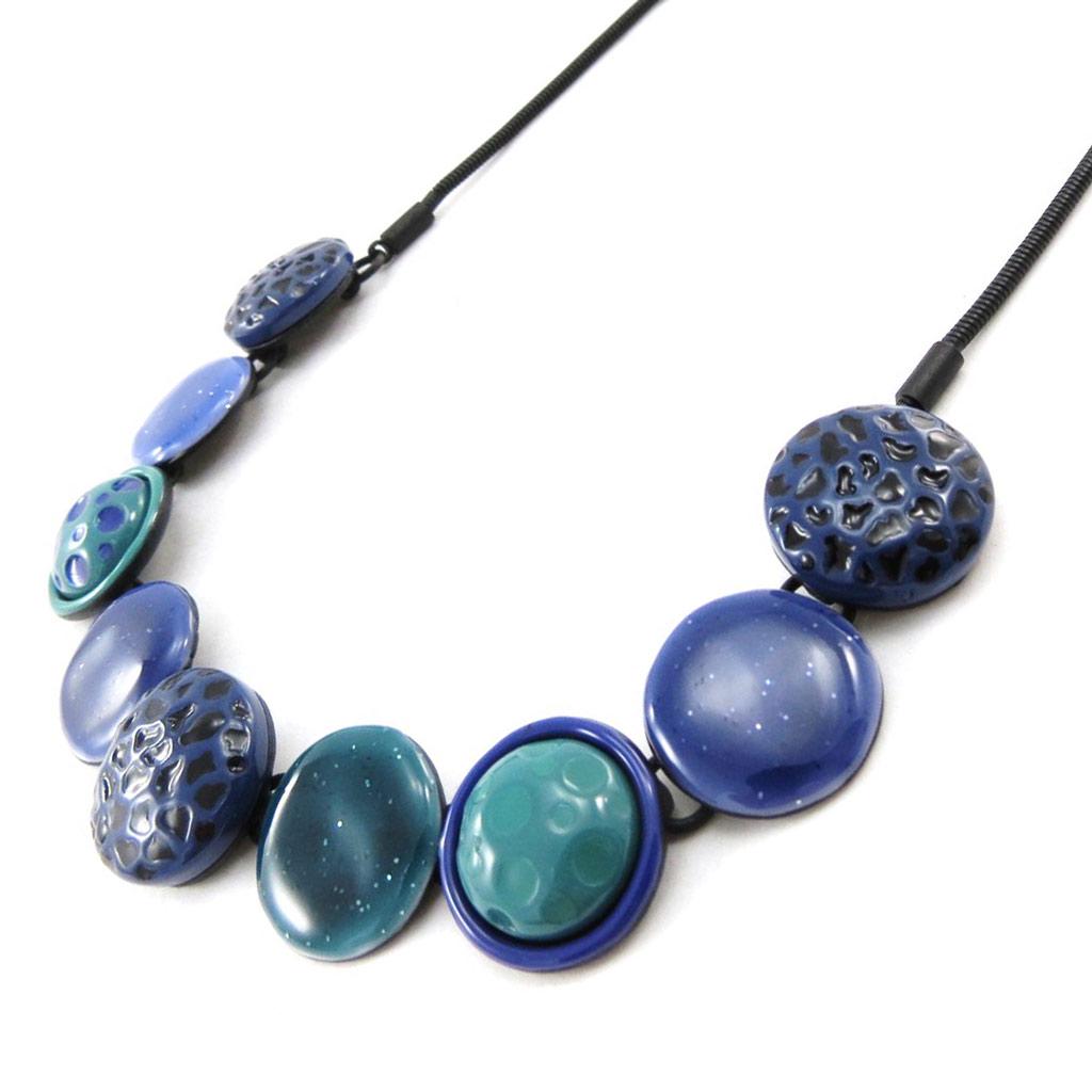 NOA [J2266] – Blaue Designer-Halskette „Safari“.