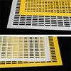 1/3Pcs Queen Bee Partitions with 10 Frames That Can Be Trimmed To Separate Queen Bees White/Yellow Beekeeping Beehive Partitions