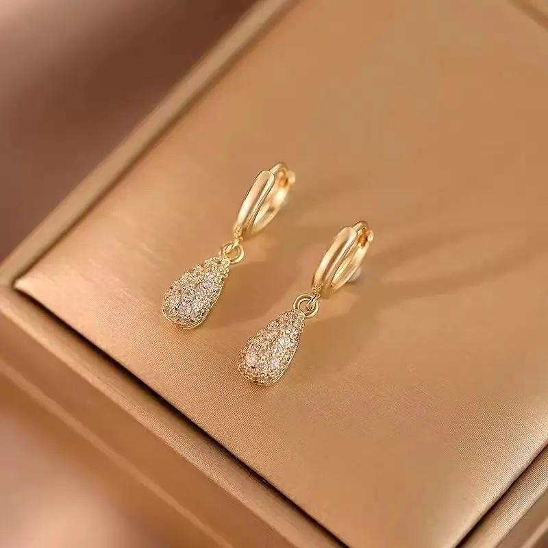 New Fashion Shiny Inlaid Zirconia Water Drop Pendant Earrings for Women Exquisite Daily Versatile Holiday Party Accessories Gift