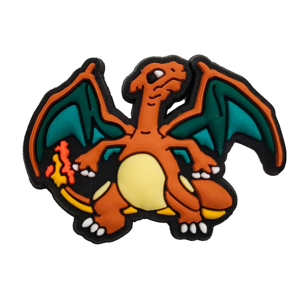 Cartoon Pokemon Pikachu Clogs mit Blumenschnallen - Weiche Gummi-Schuhaccessoires