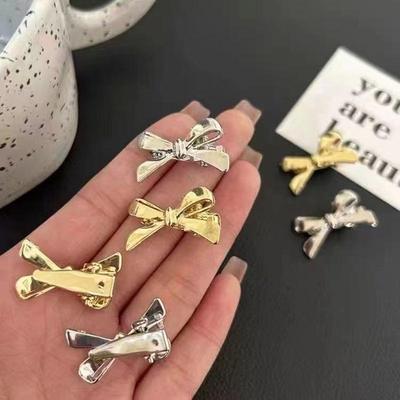 6 Sztuk Damskich Złotych Mini Wsuwek do Włosów z Kokardkami, Słodkie i Cool Dziewczęce Wsuwki do Grzywki i Akcesoria do Włosów