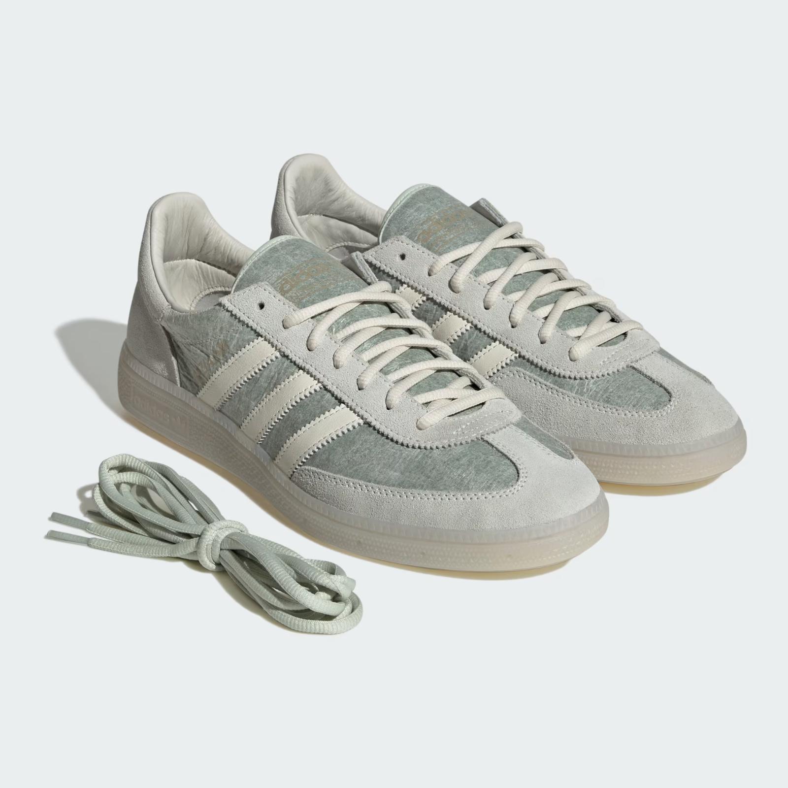 JR3660 adidas Originals Handball Spezial Supplier Colour Off White Orbit (Men s) 5