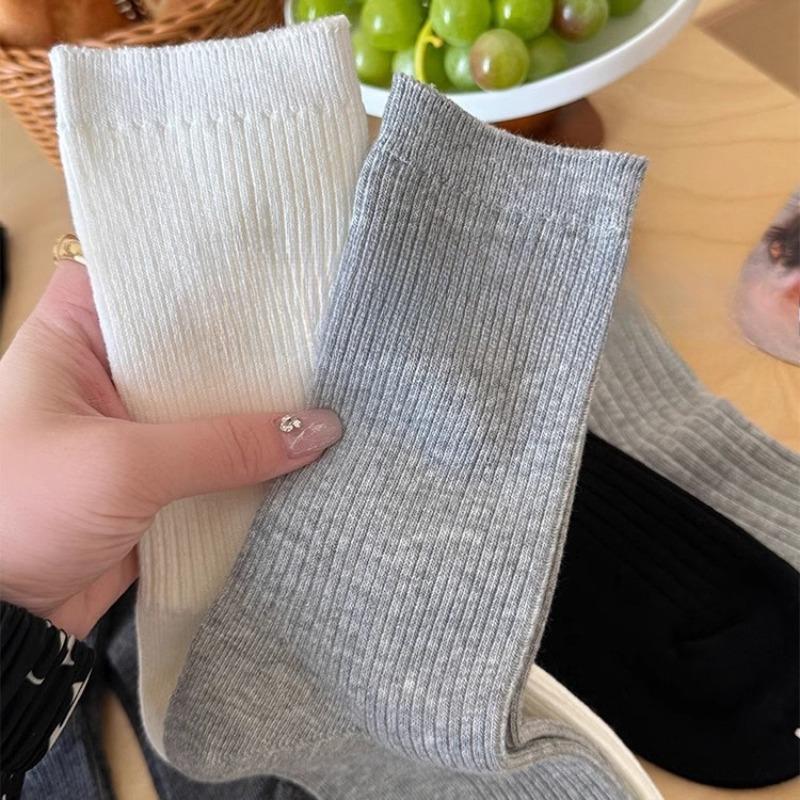White Socks for Women, Solid-colored Mid-calf Socks for Autumn, Pure Cotton Pile Sports Socks for Autumn and Winter