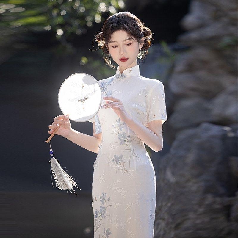 White cheongsam, new women's summer new Chinese-style improved young dress, daily wear, plain and elegant magnolia polyester
