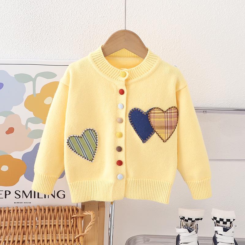 2025 Spring Heart Pattern Sweater for Girls - Versatile Knitwear for Kids