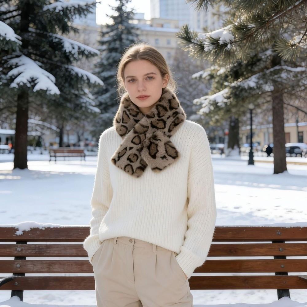 Plush Material Leopard Print Neckerchief Lightweight Neck Wrap Chic Faux Collar  Ladies