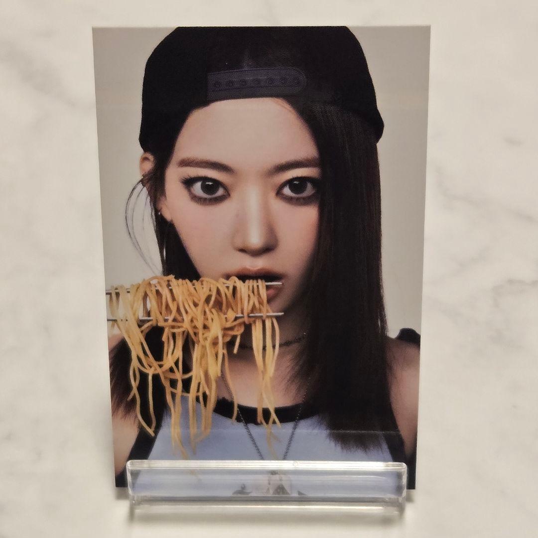 [USED] LE SSERAFIM SPAGHETTI MD Photocard Sakura Miyawaki Sakura