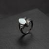 1Pc Vintage Luxury White Opal Black Gold Ring Two-Tone Contrast Design Minimalist Versatile Stackable Finger Ornament
