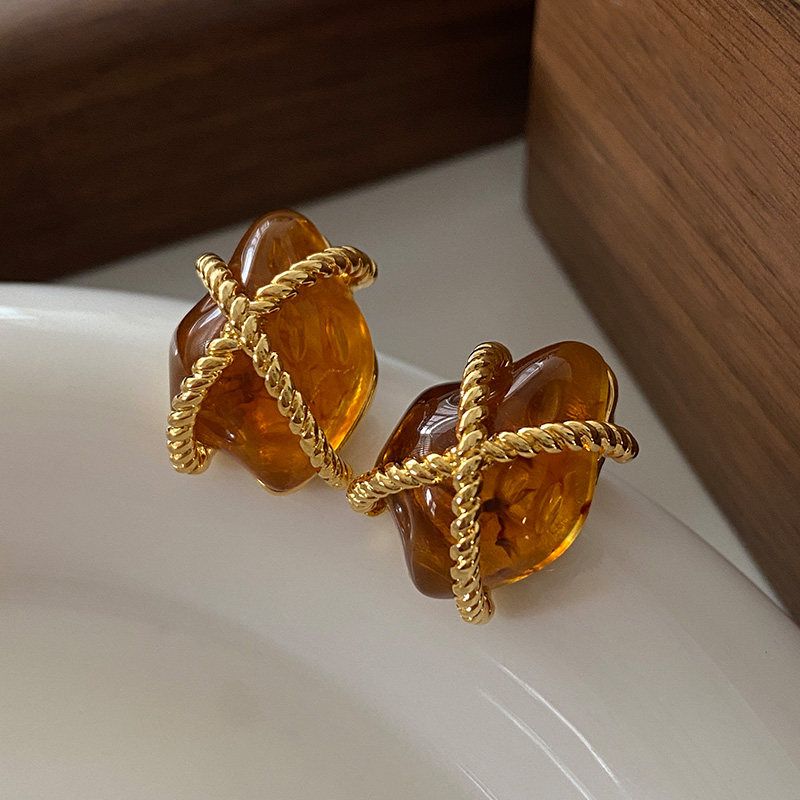 Maillard Best Selling Brown Colored Glaze Retro Stud Earrings Gold