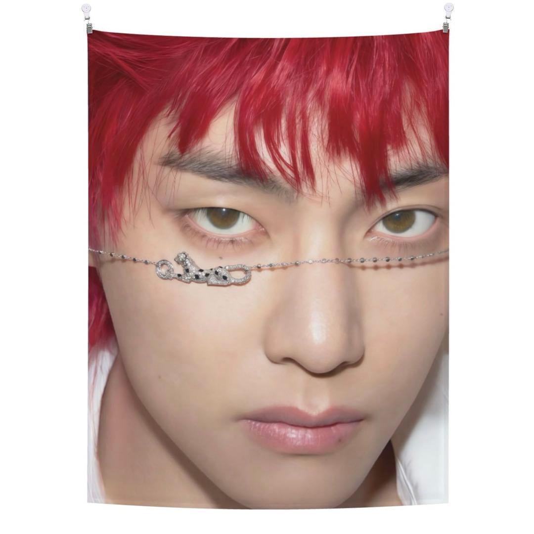 

[USED] BTS Tapestry GQ Taehyung V V