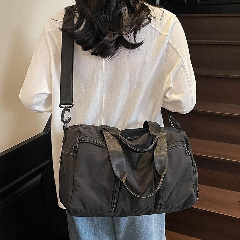2025 spring new handbag women's casual travel bag shoulder bag Korean version student large-capacity commuter messenger bag