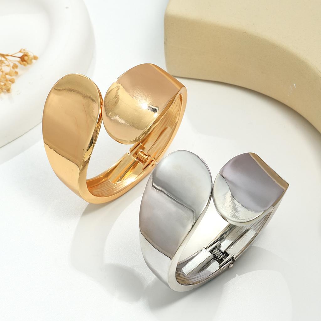 Glossy bracelet personalized wide version open metal bracelet special-shaped geometric jewelry wholesale