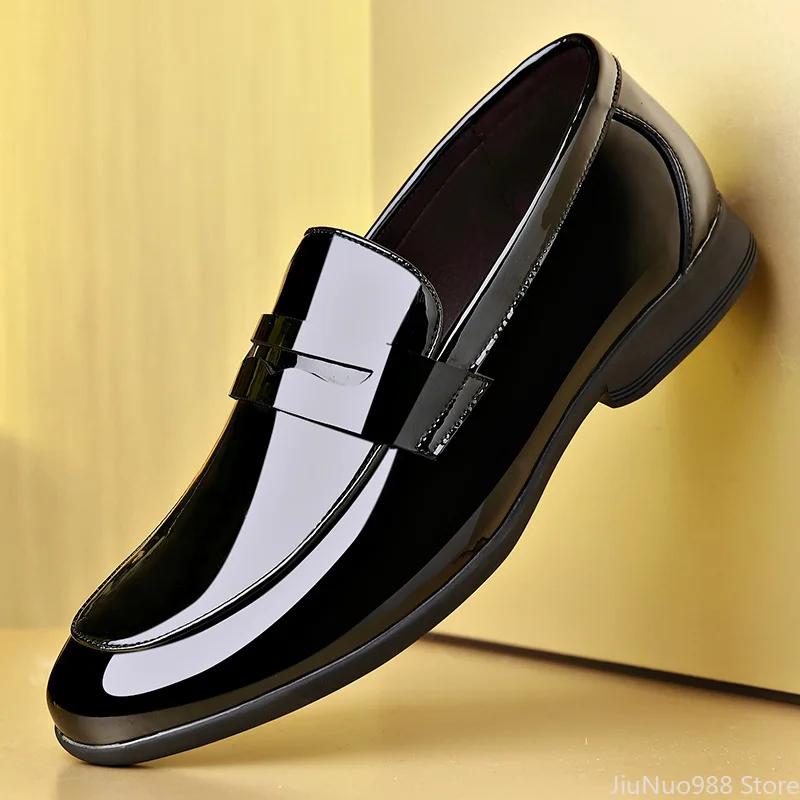 New Shoes for Men Genuine Leather Casual Shoes Spring Gentleman Patent Leather Business Dress Shoes Cool Black Slip-on Loafers