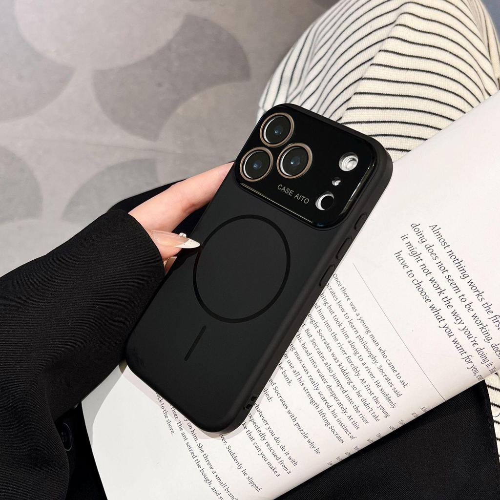 Magnetische matte Flüssigsilikonhülle für iPhone 16 Pro Max/17/14/15