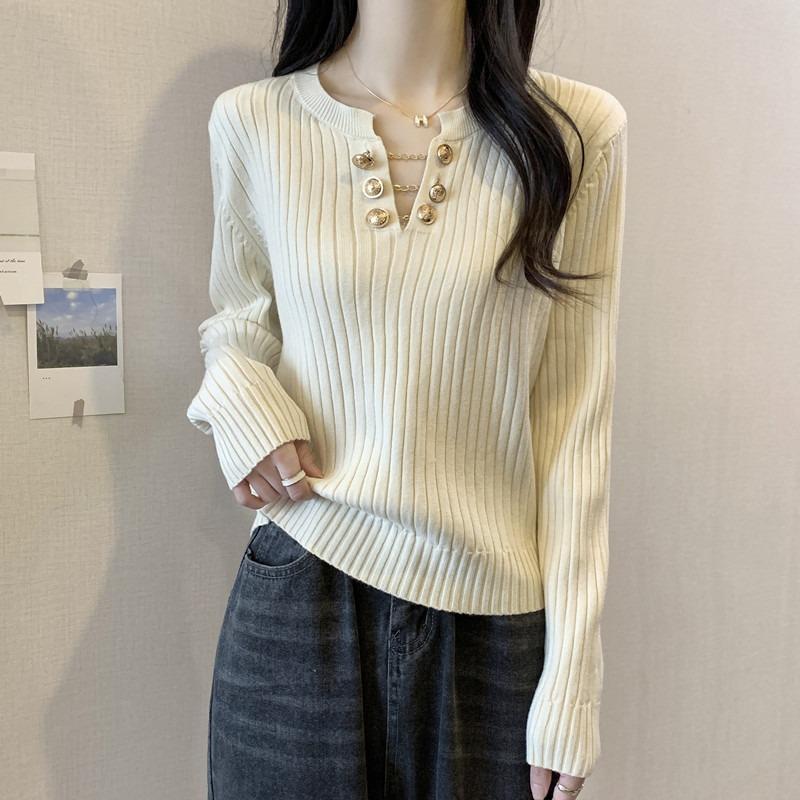 

Design sense v-neck knitted bottoming shirt women s autumn and winter large size fat mm belly covering sweater with top One size fits all [recommended 80-60kg] абрикосовый