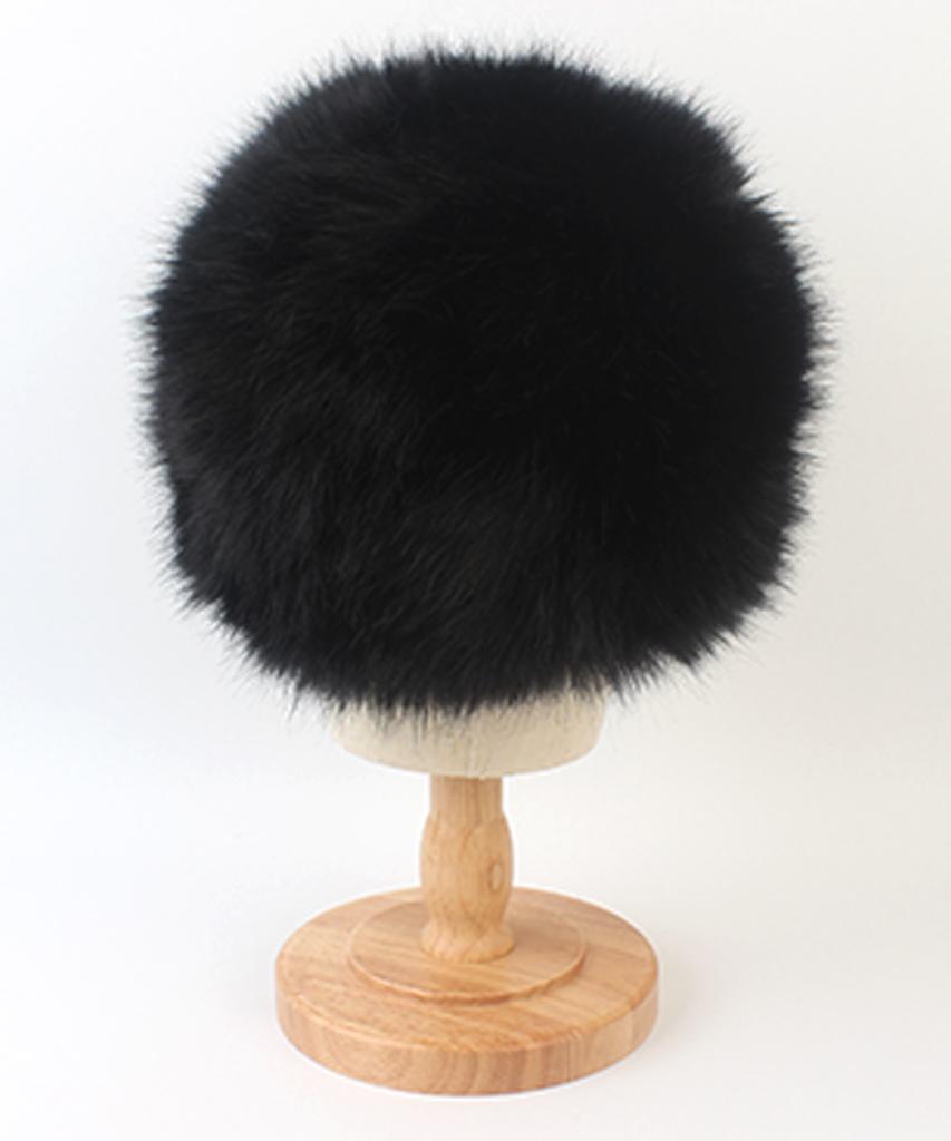 Yunibeosyeolkemiseuteuli Eskimo Fur Black Bucket Hat