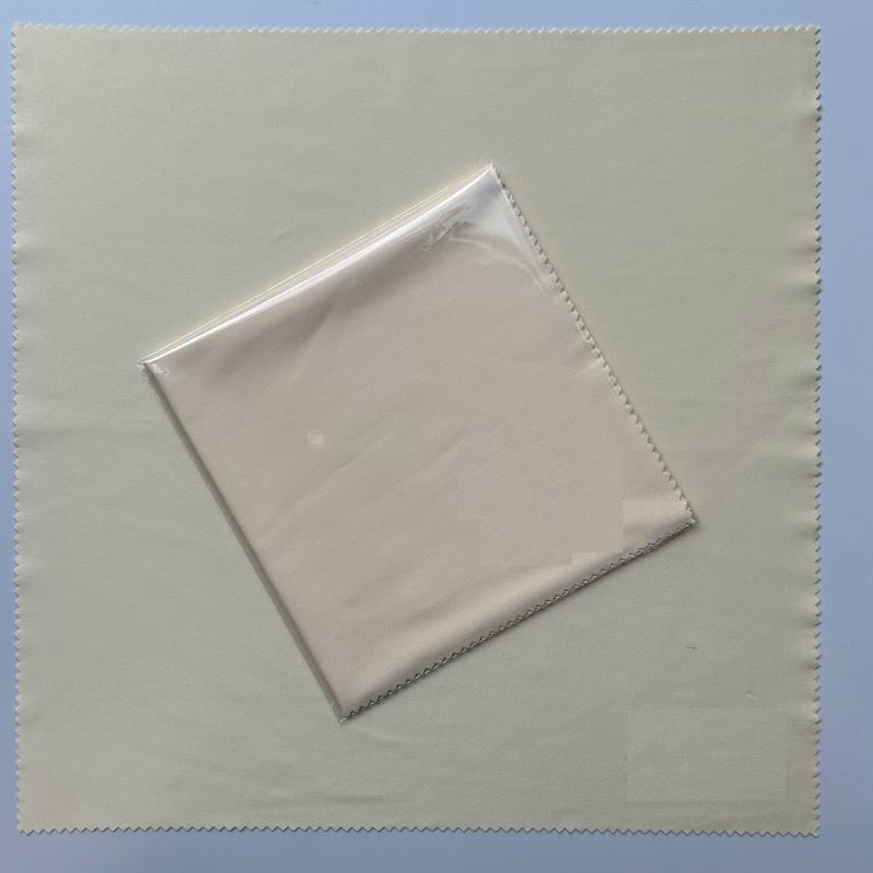 

200pcs Custom logo Free 15x15CM 230gsm Glasses Lens Screen Computer Microfiber Cleaning Cloth Eyeglasses Cleaner Wipe бежевый