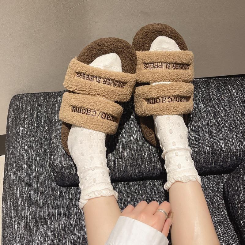 Fashion 2025 Thick Soled Fluffy Slippers Women's Outdoor Wear Indoor Household Slippers 2025 New Autumn And Winter Slippers